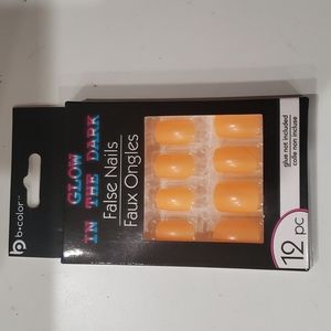 Square GLOW IN THE DARK nails 💅 12 pc